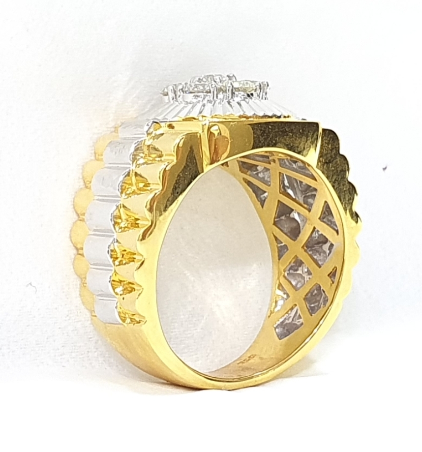 Gold crown Presidential Ring fully iced – Bijouterie Gonin